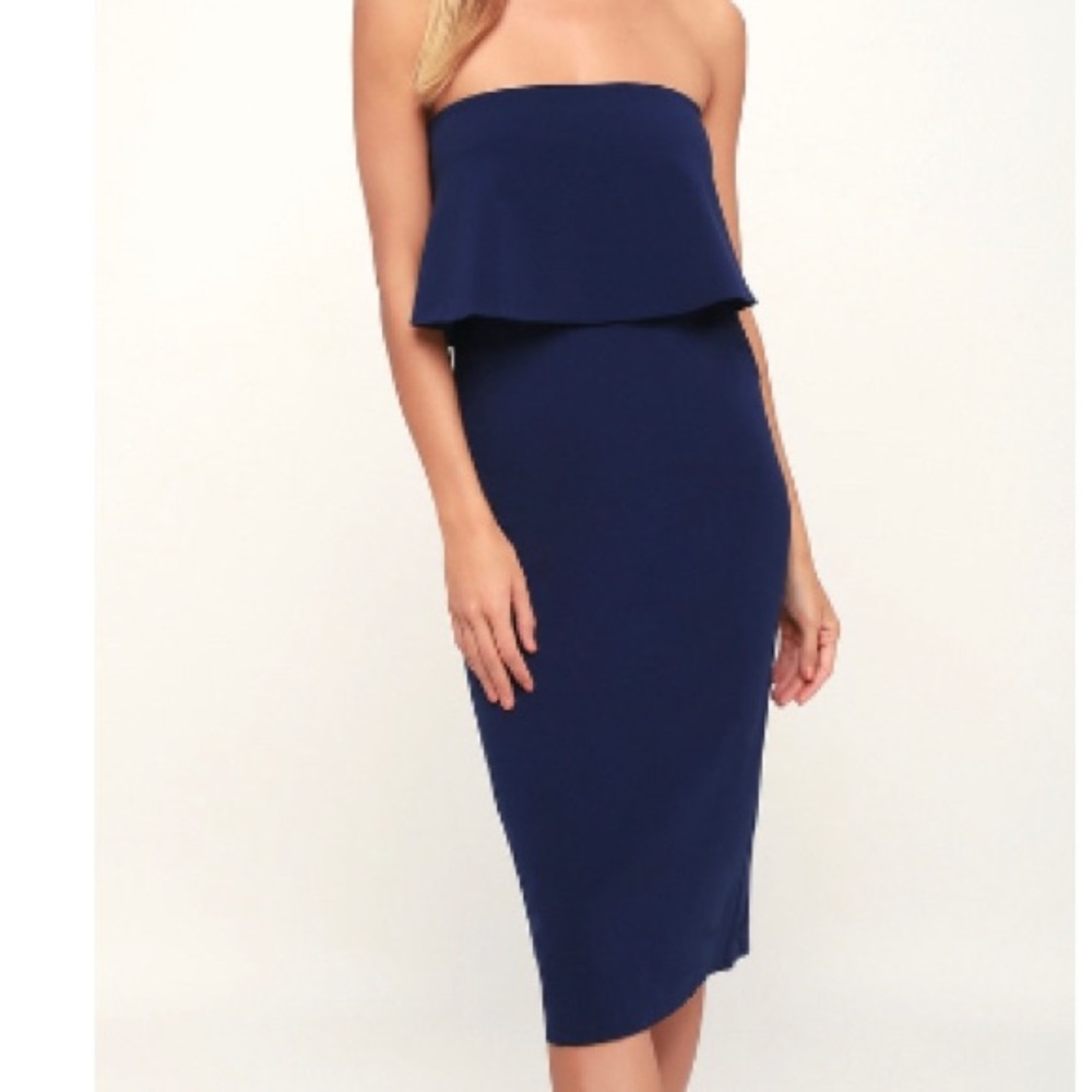 BRAND NEW NEVER WORN WITH TAGS LULUs Lots of Love Navy Blue Strapless Midi